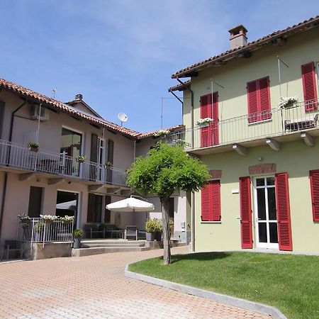 Casa Andrea Hotel La Morra Exterior photo